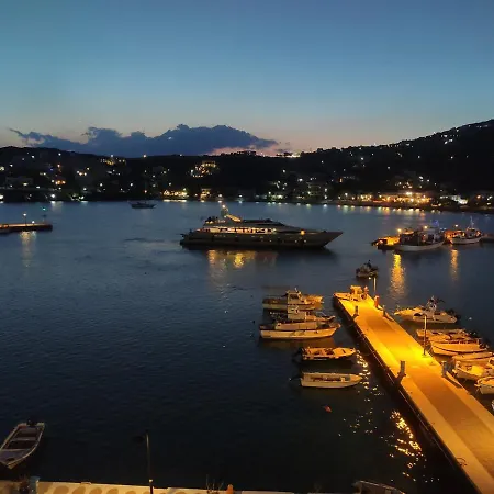 Batsi Bay Premium Διαμέρισμα Εξωτερικό φωτογραφία